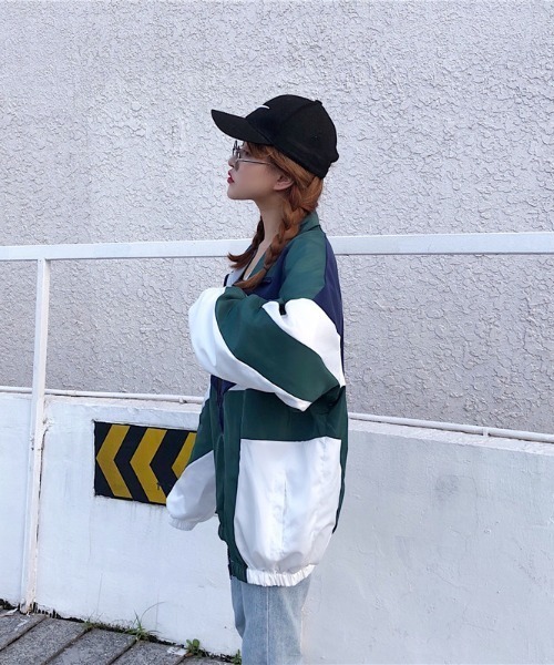 MGV（エムジーヴィー）の「レトロカラージップブルゾン（ブルゾン・レディース・パープル/グリーン・MEDIUM/LARGE/X-LARGE）」の9枚目の写真