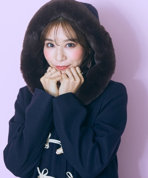 marun(マルン)の「<大きいサイズ> フェイクファーフードダッフルコート marun(ダッフルコート・レディース・ブラック/スモークピンク/アイボリー/ネイビー/キャメル・4L/L/3L/5L/LL)」の10枚目の写真