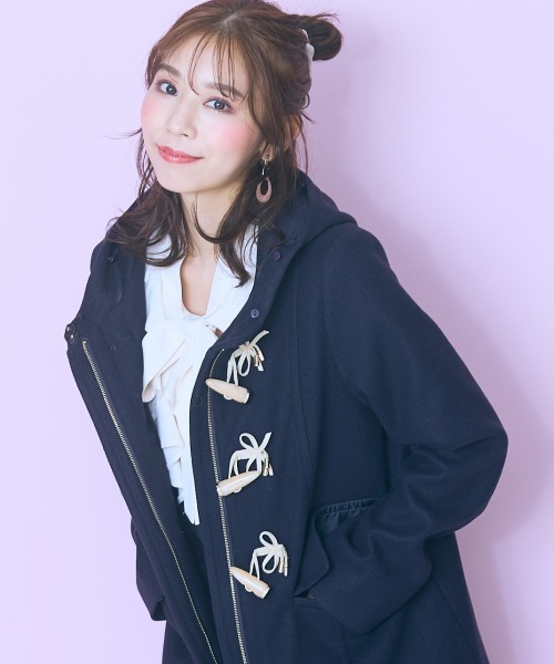 marun(マルン)の「<大きいサイズ> フェイクファーフードダッフルコート marun(ダッフルコート・レディース・ブラック/スモークピンク/アイボリー/ネイビー/キャメル・4L/L/3L/5L/LL)」の13枚目の写真