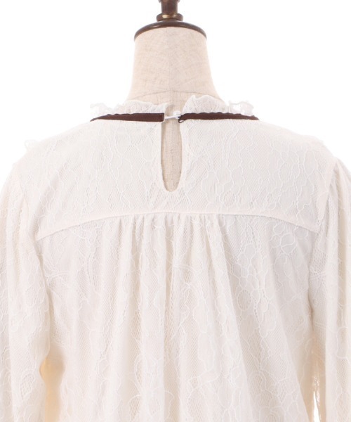 axes femme(アクシーズファム)の「袖口シャーリング総レースプルオーバー(Tシャツ/カットソー・レディース・ブラック/キナリ/ワイン・FREE)」の10枚目の写真