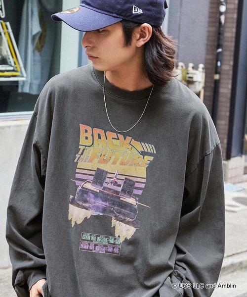 MONO-MART(モノマート)の「【BACK TO THE FUTURE / JAWS / Woody Woodpecker】別注 バック・トゥ・ザ・フューチャー ジョーズ ピグメント加工ヴィンテージライクデザイン ビッグシルエット長袖Tシャツ(Tシャツ/カットソー・レディース・ブラック系/ブラック/オフホワイト/ネイビー/グレー系/ブラック系2/ブラック系1/ブラック系3/ホワイト系/ブラック系4/ブラック系5/ホワイト系5/ブラック系6/ホワイト系6/ブラック系7・L/M)」の20枚目の写真