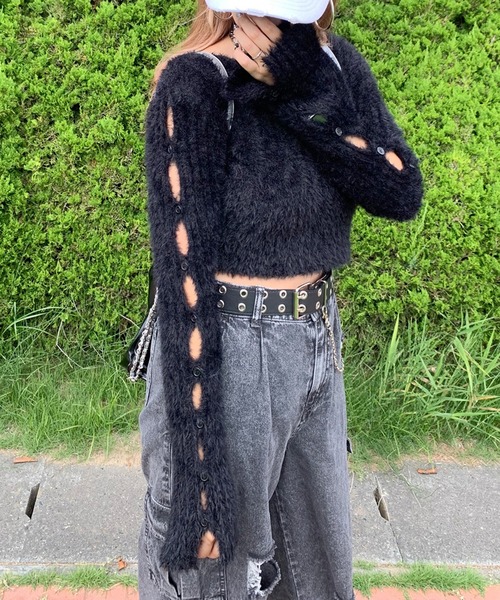 non-hedge（ノンヘッジ）の「シャギースリーブボタンショート丈ニットトップス（ニット/セーター・レディース・ベージュ/チャコールグレー/オフホワイト/ブラック・FREE）」の15枚目の写真