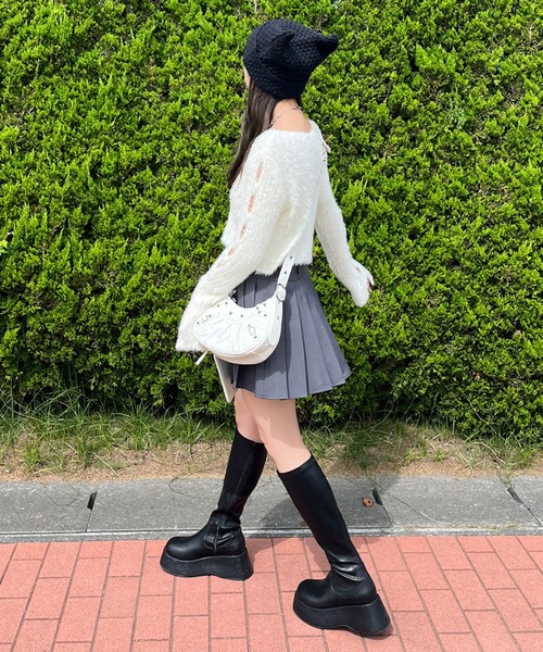 non-hedge（ノンヘッジ）の「シャギースリーブボタンショート丈ニットトップス（ニット/セーター・レディース・ベージュ/チャコールグレー/オフホワイト/ブラック・FREE）」の18枚目の写真