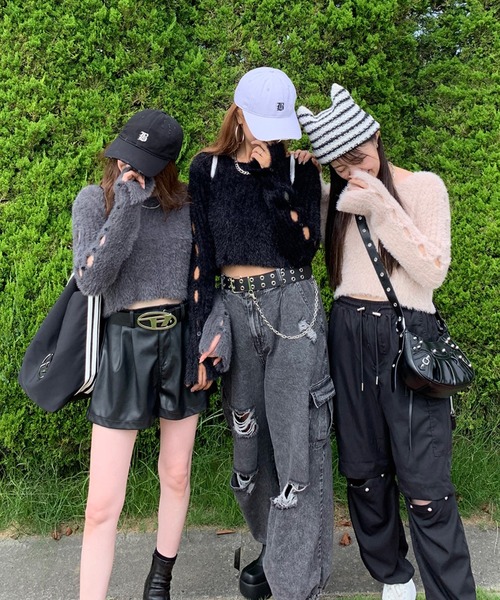 non-hedge（ノンヘッジ）の「シャギースリーブボタンショート丈ニットトップス（ニット/セーター・レディース・ベージュ/チャコールグレー/オフホワイト/ブラック・FREE）」の22枚目の写真