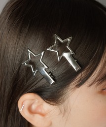 SPINNS（スピンズ）の「【2個セット】スターモチーフ メタルヘアクリップ（バレッタ/ヘアクリップ・キッズ）」
