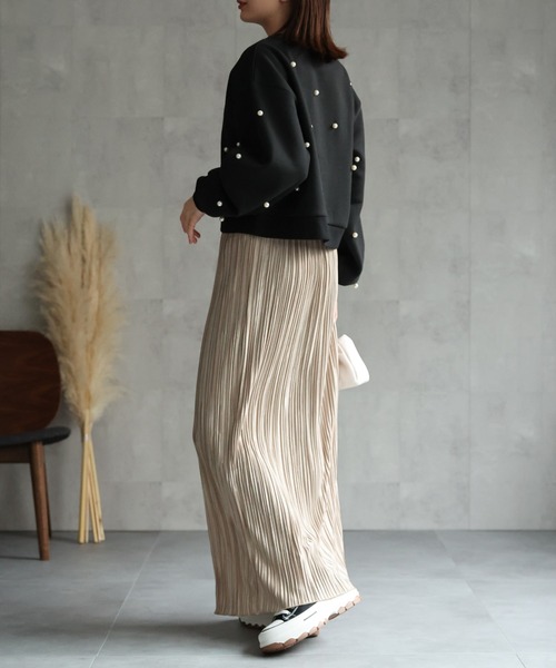 sakishimatokyo（サキシマトーキョー）の「パール付き 裏起毛スウェット/プルオーバー/トレーナー（スウェット・レディース・ライトグレー/ブラック/チャコール/アイボリー・FREE）」の8枚目の写真