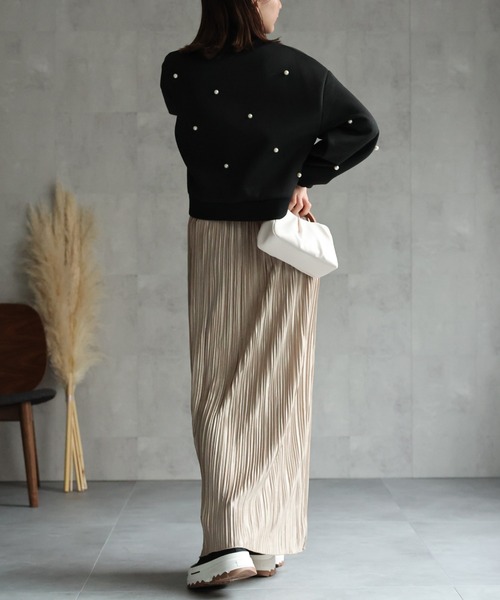 sakishimatokyo（サキシマトーキョー）の「パール付き 裏起毛スウェット/プルオーバー/トレーナー（スウェット・レディース・ライトグレー/ブラック/チャコール/アイボリー・FREE）」の9枚目の写真