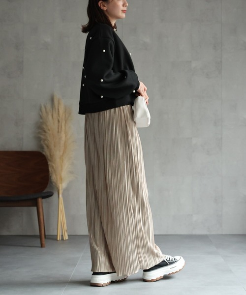 sakishimatokyo（サキシマトーキョー）の「パール付き 裏起毛スウェット/プルオーバー/トレーナー（スウェット・レディース・ライトグレー/ブラック/チャコール/アイボリー・FREE）」の10枚目の写真