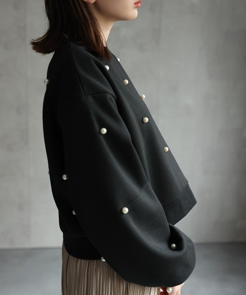 sakishimatokyo（サキシマトーキョー）の「パール付き 裏起毛スウェット/プルオーバー/トレーナー（スウェット・レディース・ライトグレー/ブラック/チャコール/アイボリー・FREE）」の21枚目の写真