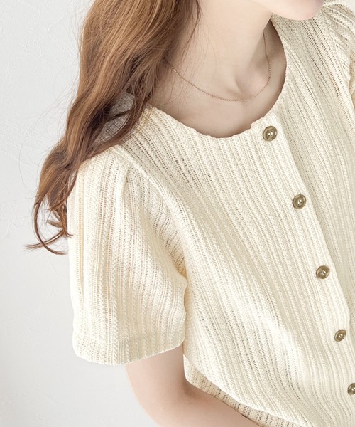 classicalelf(クラシカルエルフ)の「大人愛されフェミニン。前後2way ラッセルレース半袖カットソー(Tシャツ/カットソー・レディース・アイボリー/ネイビー・LARGE/SMALL/X-LARGE/MEDIUM)」の2枚目の写真