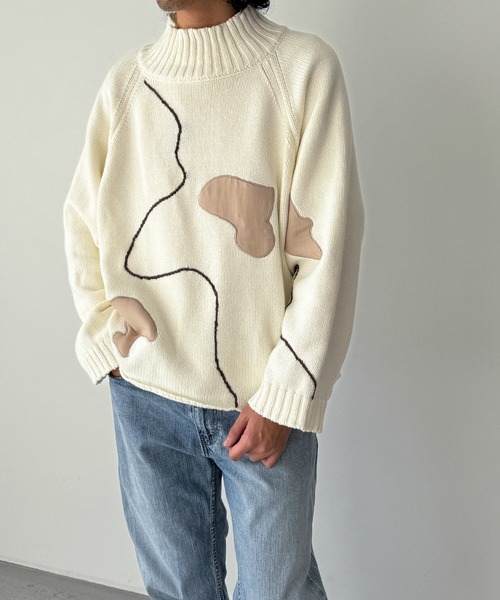 CANAL JEAN(キャナルジーン)の「RCW BLUE LABEL 刺繍ハイネックニット(ニット/セーター・レディース・カーキ/オフホワイト・ONE SIZE)」の2枚目の写真