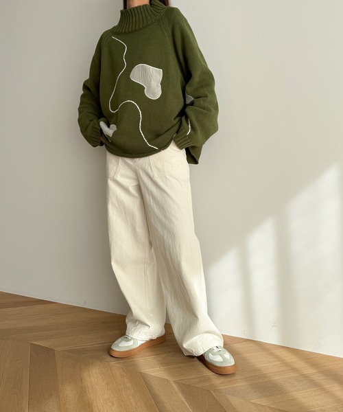 CANAL JEAN(キャナルジーン)の「RCW BLUE LABEL 刺繍ハイネックニット(ニット/セーター・レディース・カーキ/オフホワイト・ONE SIZE)」の10枚目の写真