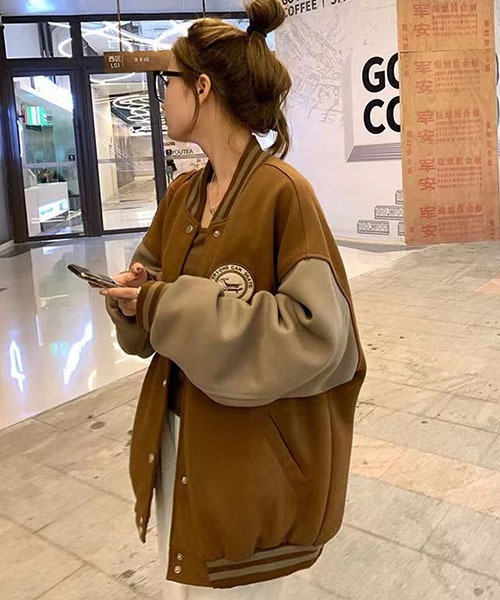 gossip!ロサンゼルス(ゴシップロサンゼルス)の「ビッグシルエット スタジャン(スタジャン・レディース・ブラック/ブラウン・FREE)」の10枚目の写真