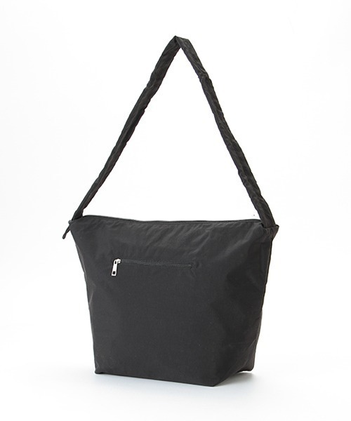 petit main（プティマイン）の「【WEB限定】ママパパドロストショルダーバッグ【クロ】（ショルダーバッグ・レディース・ブラック・フリー）」の3枚目の写真