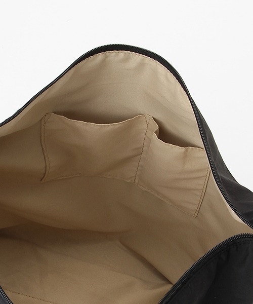 petit main（プティマイン）の「【WEB限定】ママパパドロストショルダーバッグ【クロ】（ショルダーバッグ・レディース・ブラック・フリー）」の7枚目の写真