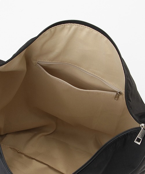 petit main（プティマイン）の「【WEB限定】ママパパドロストショルダーバッグ【クロ】（ショルダーバッグ・レディース・ブラック・フリー）」の8枚目の写真