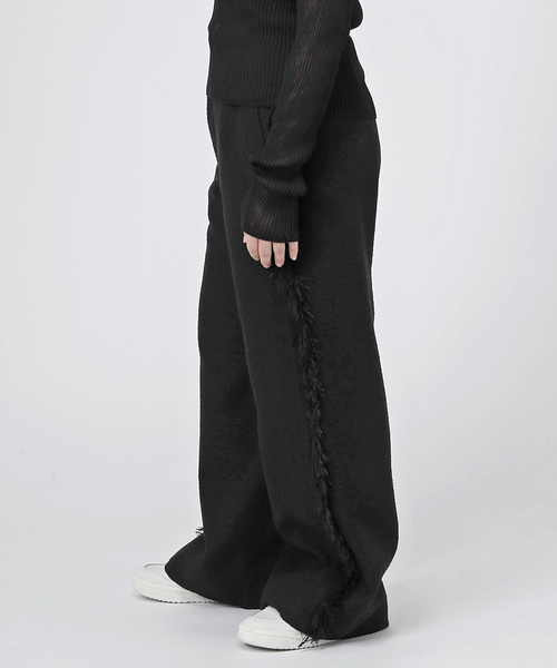 AP STUDIO(エーピーストゥディオ)の「ツイードフリンジパンツ(スラックス・レディース・ブラック/ベージュ・38/36)」の11枚目の写真