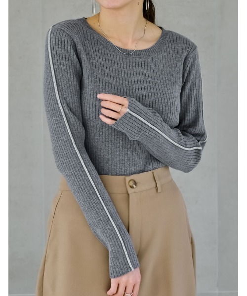 Re:EDIT（リエディ）の「[2024SS COLLECTION]配色ラインクルーネックリブニットトップス（ニット/セーター・レディース・グレー系その他/ホワイト系その他/ブラック系その他・LARGE/MEDIUM）」の13枚目の写真