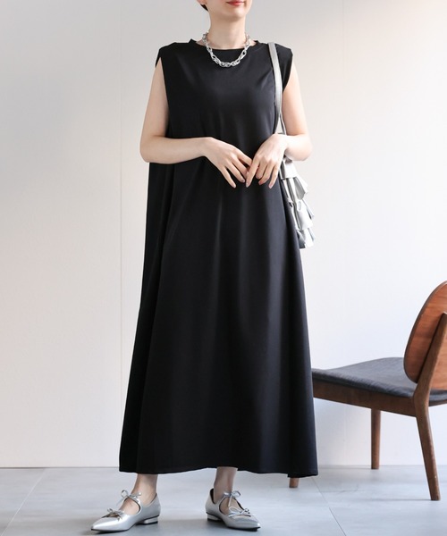 sakishimatokyo(サキシマトーキョー)の「<美シルエット>ショルダータックワンピース(ワンピース・レディース・ブラック/レッド/オフホワイト/グレー・FREE)」の16枚目の写真