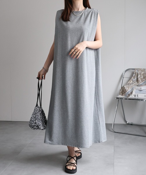 model：162cm 着用サイズ：F