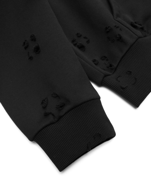 JNBY(ジェーエヌビーワイ)の「Laser-cut Floral Hooded Sweatshirt(パーカー・レディース・ブラック/ホワイト・40/38/36)」の19枚目の写真