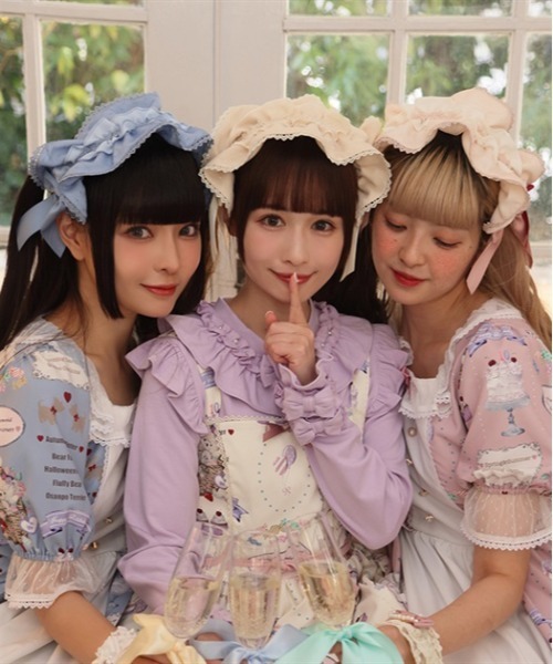 axes femme（アクシーズファム）の「ドットチュールフリルカチューシャ