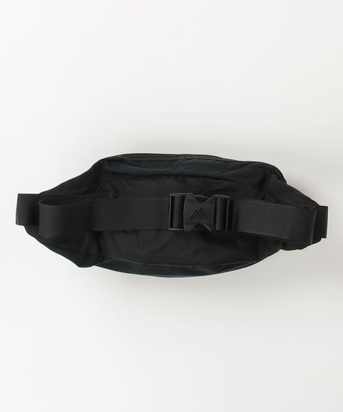 GREGORY（グレゴリー）の「TAILRUNNER V2 BOLD4 / テールランナー ボールド4 / ガンメタル（ボディバッグ/ウエストポーチ・メンズ・グレー系その他・FREE）」の2枚目の写真