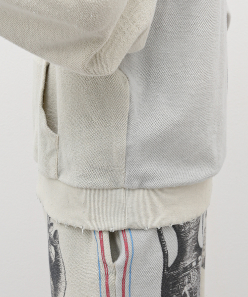 EDIFICE(エディフィス)の「【untitled artworks / アンタイトルドアートワークス】Hoodie Reversed Double(パーカー・メンズ・アイボリー・SMALL)」の18枚目の写真
