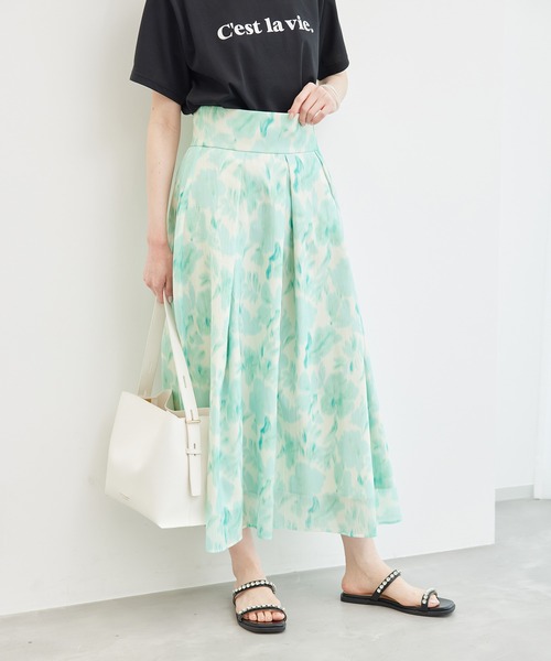 ROPE' PICNIC（ロペピクニック）の「ブラーフラワー柄スカート（スカート・レディース・ターコイズブルー/ラベンダー・38/36）」の2枚目の写真