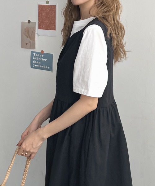 Futier land(フューティアランド)の「リネンVネックロングワンピース(ワンピース・レディース・ブラック/ライトブラウン/オートミール/ネイビー・FREE)」の7枚目の写真