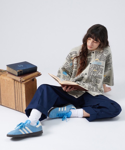 ONCILY（オンシェリー）の「NEWSPAPER PATTERN KNIT SHIRT CARDIGAN / ニュースペーパーニットシャツカーディガン（シャツ/ブラウス・メンズ・アイボリー/ネイビー・SMALL/MEDIUM/LARGE）」の7枚目の写真