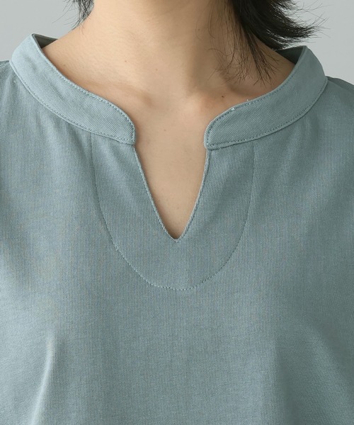 itto...(イット)の「綿100%キーネックドルマンTシャツ(Tシャツ/カットソー・レディース・アイボリー/ブラック/チャコール/グレイッシュベージュ/グリーン・M)」の16枚目の写真