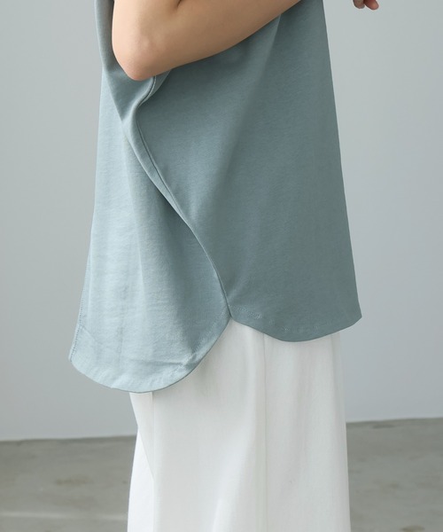 itto...(イット)の「綿100%キーネックドルマンTシャツ(Tシャツ/カットソー・レディース・アイボリー/ブラック/チャコール/グレイッシュベージュ/グリーン・M)」の19枚目の写真