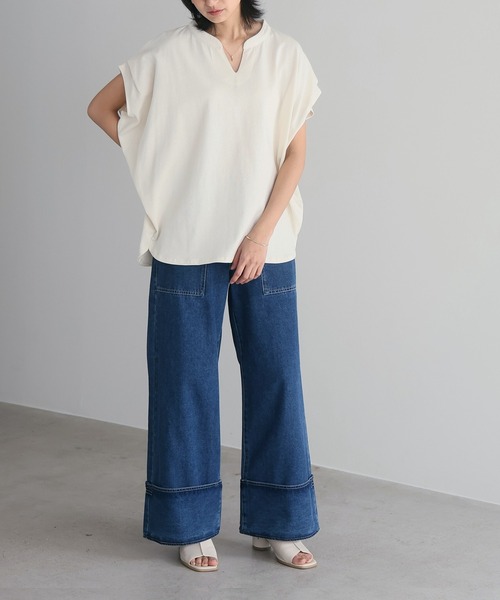 itto...(イット)の「綿100%キーネックドルマンTシャツ(Tシャツ/カットソー・レディース・アイボリー/ブラック/チャコール/グレイッシュベージュ/グリーン・M)」の21枚目の写真