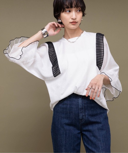 Eimee Law（エイミーロウ）の「プリーツフリル布帛袖デザイン