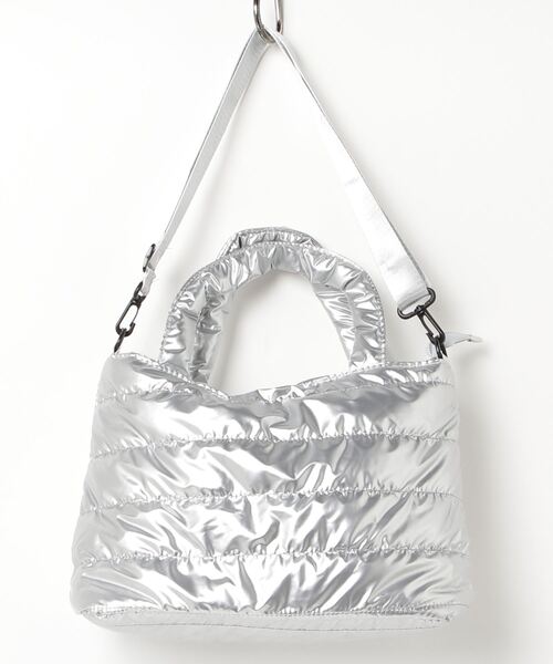 HIKA（ヒカ）の「【HIKA】2WAYキルトトートBAG（トートバッグ・レディース・ブラック/シルバー/ホワイト・FREE）」の3枚目の写真