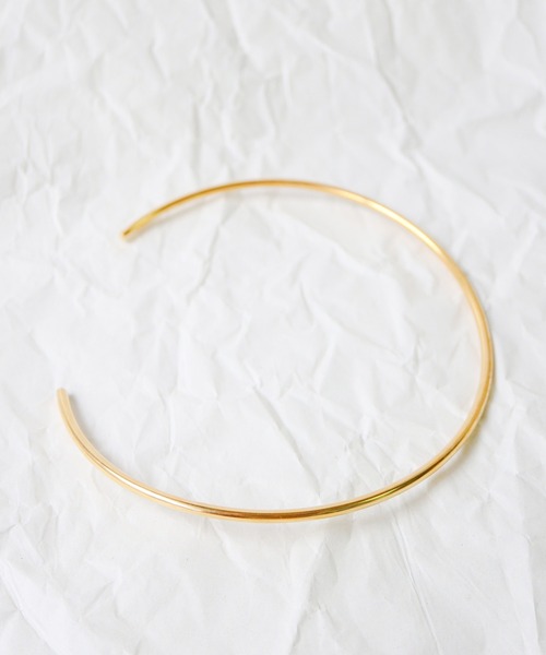 TUWAKRIM(トゥワクリム)の「【TUWAKRIM】チューブチョーカー(チョーカー・レディース・ゴールド・MEDIUM)」の3枚目の写真