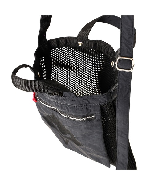 RADIO EVA（ラヂオエヴァ）の「RADIO EVA A206 EVANGELION Crochet Mesh Bag（ショルダーバッグ・メンズ・ホワイト/ブラック/パープル・FREE）」の6枚目の写真