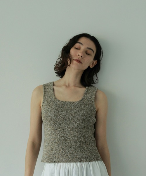 トップス anuke Boucle Knit Tanktop anuke（アンヌーク）の「Boucle Knit Tanktop（タンクトップ
