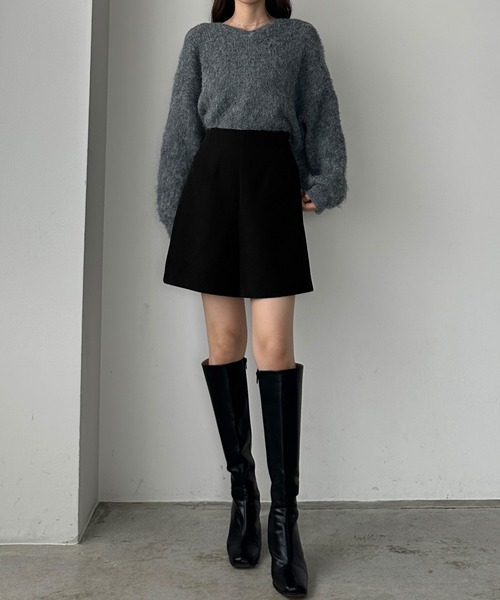 Louere(ルエレ)の「ハイウエストショートパンツ(その他パンツ・レディース・ブラック/アイボリー/ダークベージュ・SMALL/MEDIUM/LARGE/X-LARGE)」の4枚目の写真