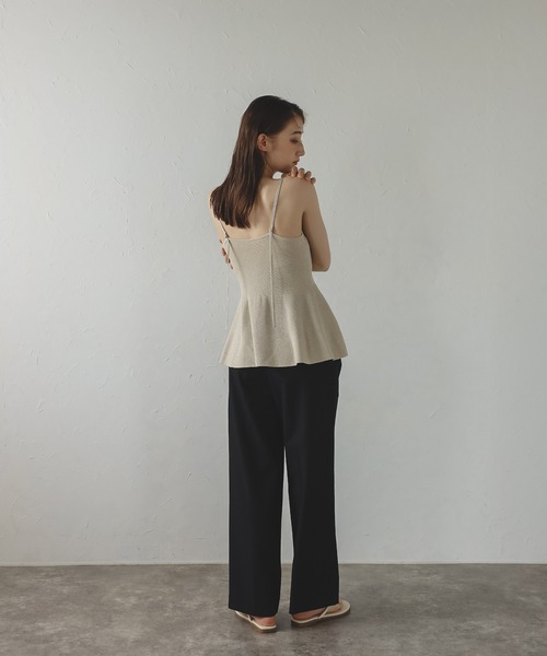 MINERTE(ミネルテ)の「【MINERTE】peplum knit camisole / ペプラムラメニットキャミソール(キャミソール・レディース・ライトベージュ/チャコールグレー・FREE)」の3枚目の写真