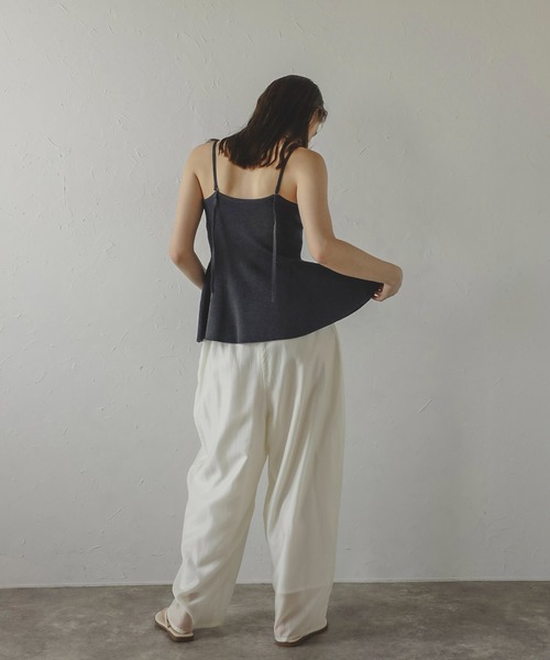 MINERTE(ミネルテ)の「【MINERTE】peplum knit camisole / ペプラムラメニットキャミソール(キャミソール・レディース・ライトベージュ/チャコールグレー・FREE)」の15枚目の写真