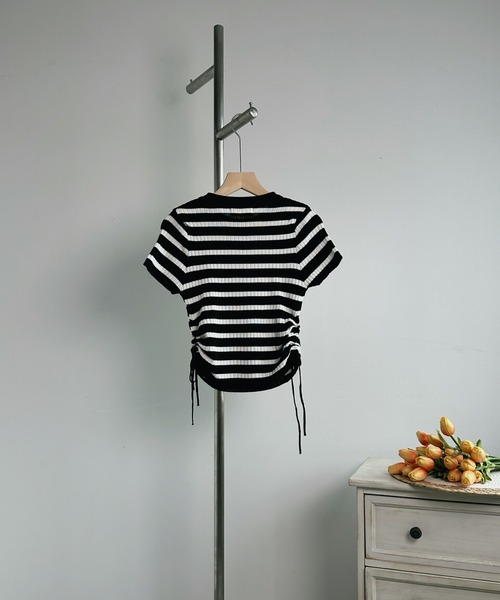 aimoha(アイモハ)の「リブ編みサイドリボンギャザーTシャツ (SS)(Tシャツ/カットソー・レディース・その他/その他1/ホワイト/ブラック・FREE)」の20枚目の写真
