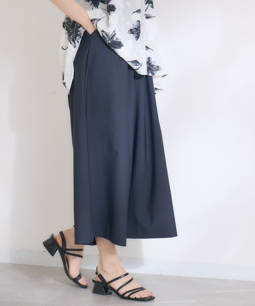 KATHARINE ROSS(キャサリンロス)の「【KATHARINE ROSS】【接触冷感】【防臭】 日本製 クールデオドラントクロップドパンツ(その他パンツ・レディース・ネイビー/ライトグレー/ブラック/モカ・MEDIUM)」の11枚目の写真
