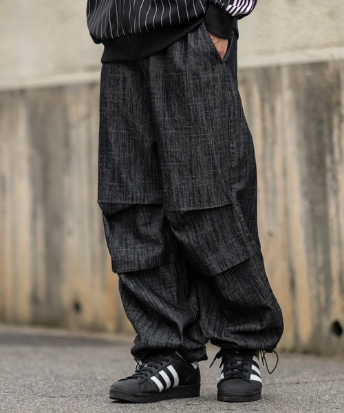 SIDEWAY STANCE(サイドウェイスタンス)の「【SIDEWAY STANCE】ワイド スラブ デニムパンツ(デニムパンツ・メンズ・ブラック/インディゴブルー/ブルー系/ブラック系・MEDIUM/LARGE)」の2枚目の写真