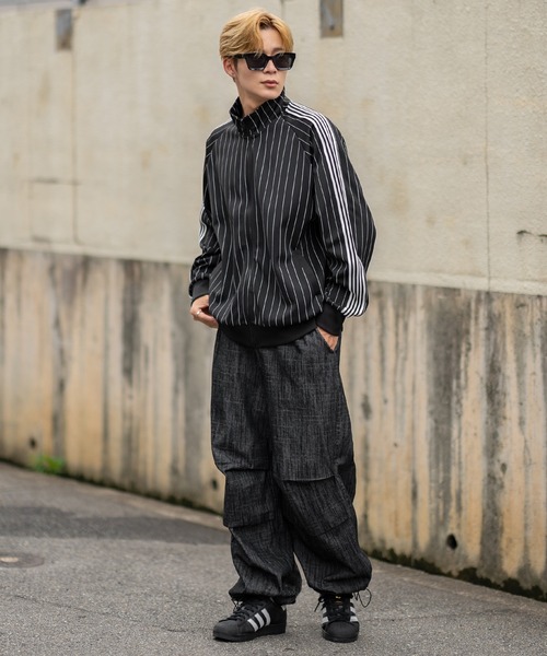 SIDEWAY STANCE(サイドウェイスタンス)の「【SIDEWAY STANCE】ワイド スラブ デニムパンツ(デニムパンツ・メンズ・ブラック/インディゴブルー/ブルー系/ブラック系・MEDIUM/LARGE)」の18枚目の写真