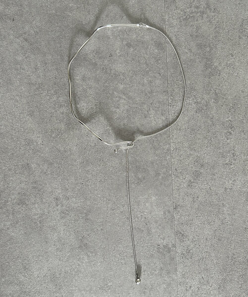 Thevon（ゼボン）の「【heilly/ヘイリー】変形Y字チョーカー（ネックレス・レディース・シルバー/ゴールド/ピンクゴールド/ライトグレー/グレー/イエロー・FREE）」の8枚目の写真