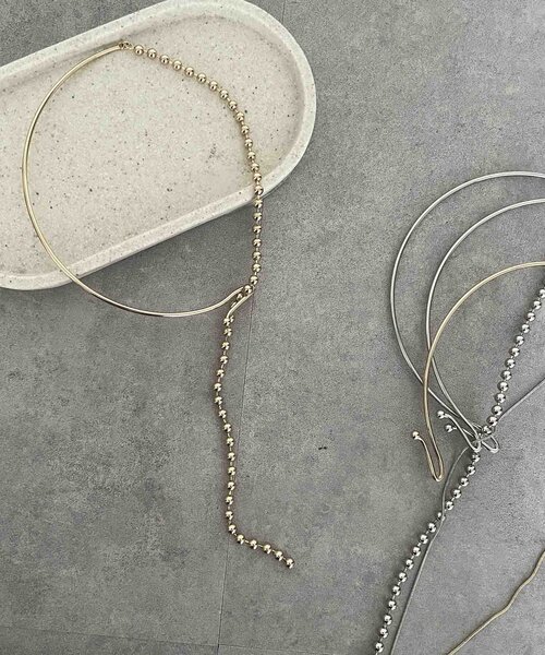 Thevon（ゼボン）の「【heilly/ヘイリー】変形Y字チョーカー（ネックレス・レディース・シルバー/ゴールド/ピンクゴールド/ライトグレー/グレー/イエロー・FREE）」の20枚目の写真