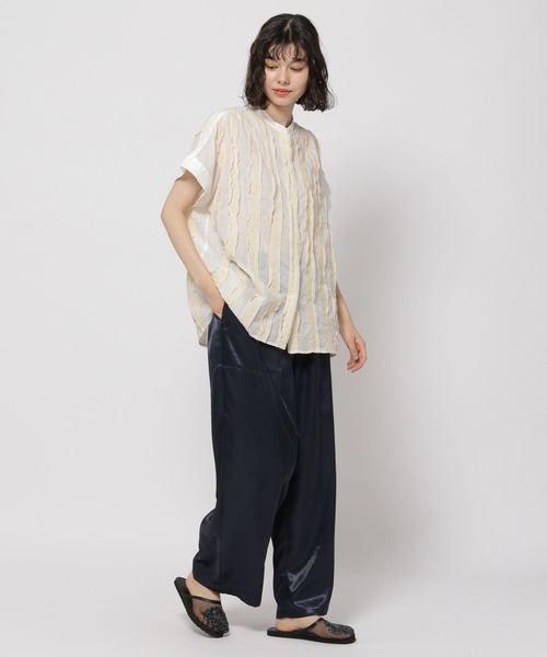 niko and...（ニコアンド）の「テュルテュルサテンパンツ（その他パンツ・レディース・グレー/ネイビー/ラベンダー・FREE）」の18枚目の写真