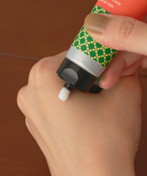 BIRTHDAY BAR（バースデイバー）の「KINMOKUSEI Hand＆nail cream 金木犀ハンド＆ネイルクリーム（ハンドケア/ハンドクリーム・レディース・オレンジ・0）」の5枚目の写真